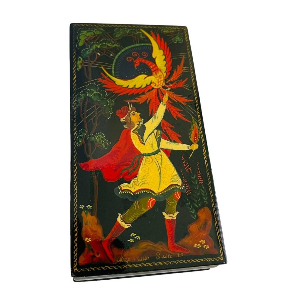 Hand-Painted Russian Lacquer Box With Fairy Tale Scene‎ Hinged Lid 6" x 3"